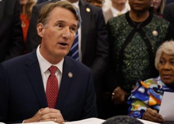 Youngkin vetoes Virginia contraception accessibility act