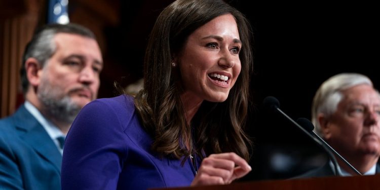 Britt: High maternal mortality rate ‘American issue,’ not Democrat or Republican