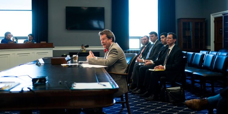 FDA chief says bird flu risk to humans is low, but agency is preparing