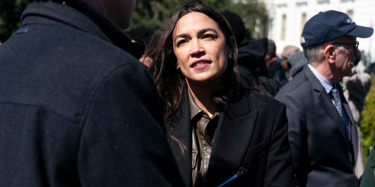 Ocasio-Cortez: State of US health care is ‘barbarism’