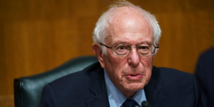 Sanders calls for free public college to boost minority health care workforce