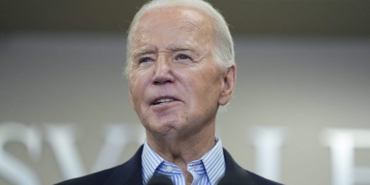 Biden urges Congress to restore Roe v. Wade protections after Senate GOP blocks contraception bill