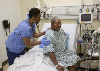 More older Americans worried about Medicare future: Survey