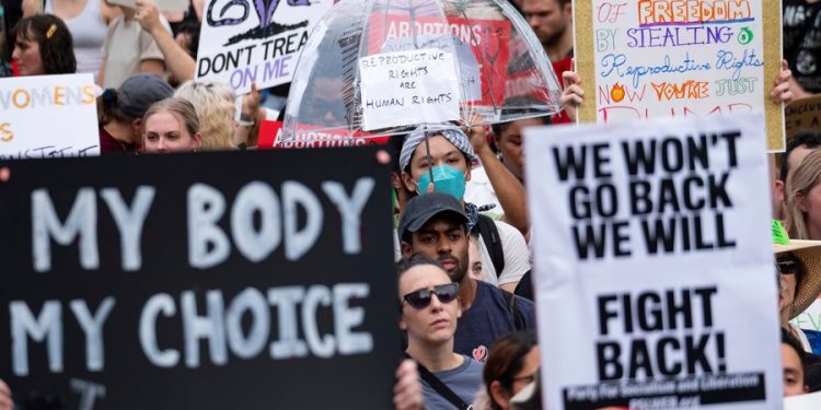 Abortion-rights coalition unveils $100M, 10-year plan to restore access