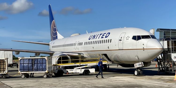 Dozens of United Airlines passengers report feeling sick on flight to Houston; officials hint at possible cause