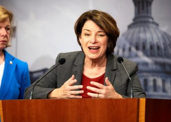Klobuchar slams Republicans who voted against IVF legislation