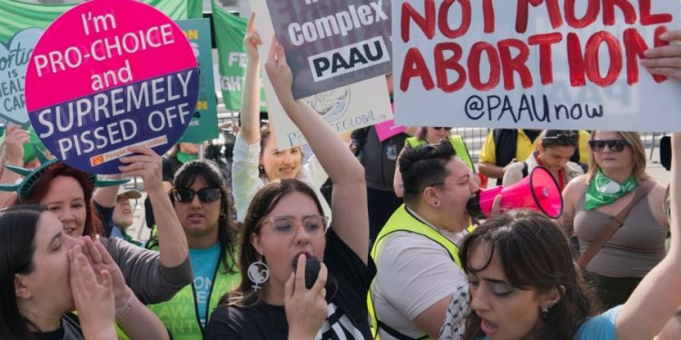 Record high would only support candidate sharing abortion views: Gallup
