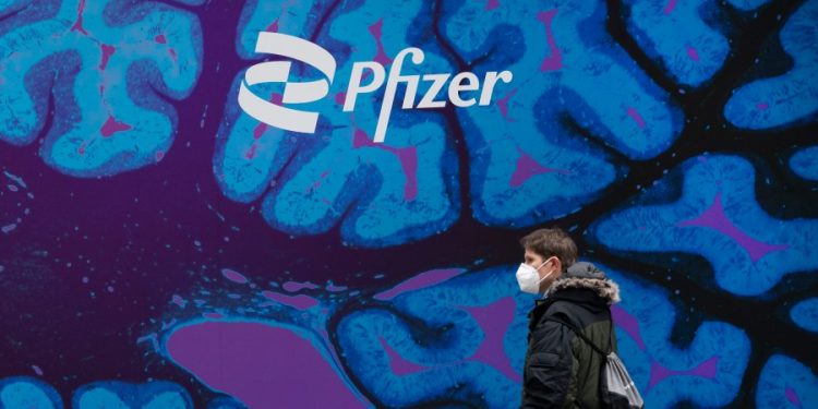 Pfizer moving ahead with plans for once-daily weight loss pill