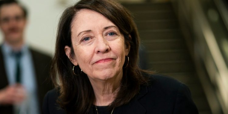 Senate Democratic abortion report shows cascading effects of bans, aims to keep pressure on GOP