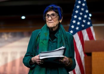 House appropriations panel clears HHS bill that cuts agency funding