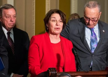 Klobuchar: ‘I think you’re gonna see Florida in play’ because of abortion