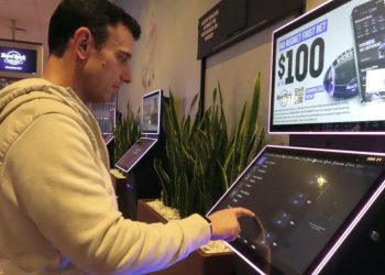 Online gambling rise poses significant public health threat: Commission