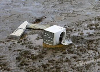 Helene’s health risks include contaminated water and mold: Doctors