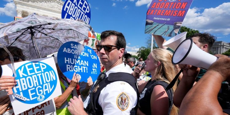 Report shows steady increase in abortions in states with bans