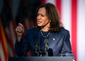 New Harris ad shows Texas woman who nearly died from infection amid abortion ban