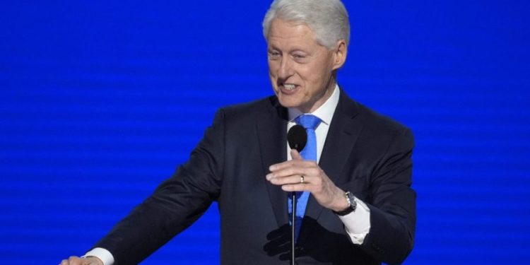 Bill Clinton admitted to hospital with fever