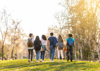 Experts confused but delighted by low rates of teen drug use