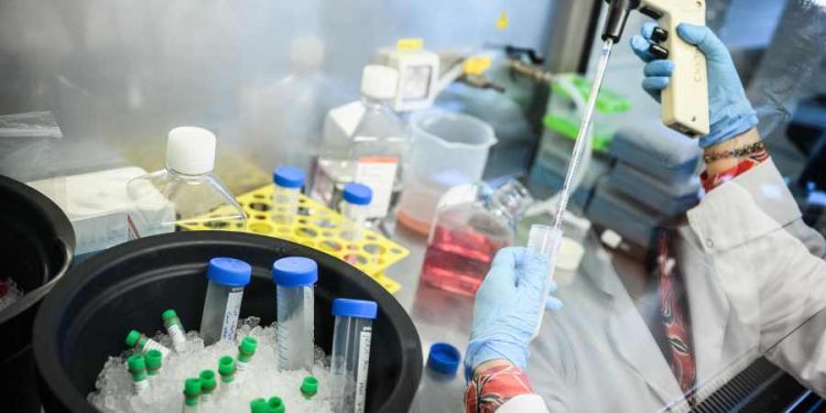 More Americans surviving cancer, but more younger Americans and women diagnosed: Research