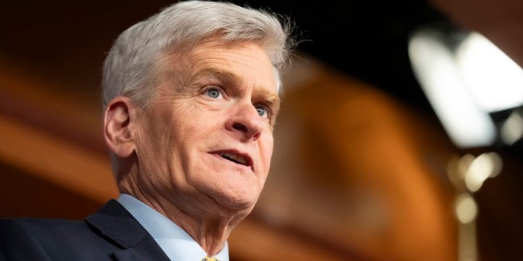 GOP senator: RFK Jr. ‘wrong’ on vaccinations