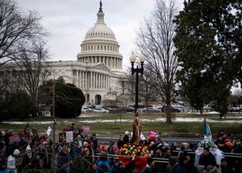 Trump signs actions curtailing federal funding for abortion