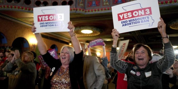 Missouri judge moves to temporarily block ‘discriminatory’ abortion restrictions