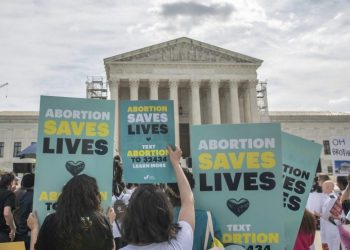 Trump administration will move to drop abortion lawsuit against Idaho