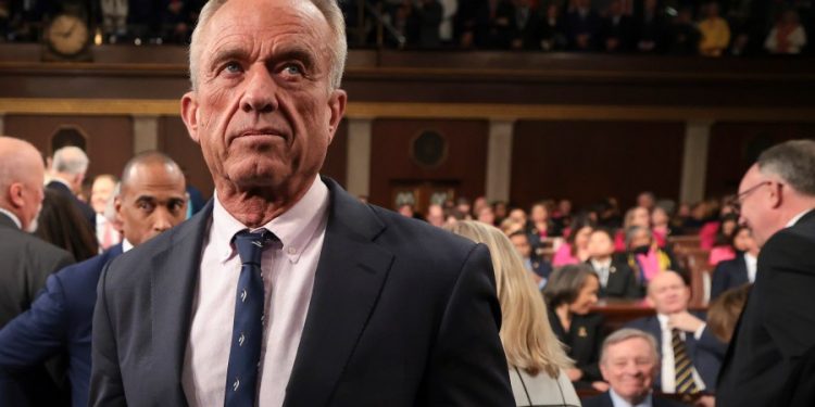 Kennedy’s push for vitamins in response to measles outbreak worries physicians