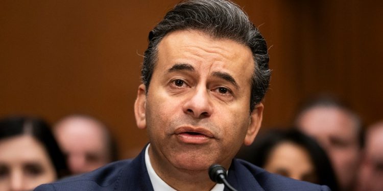 Senate panel OKs Makary’s nomination as FDA commissioner