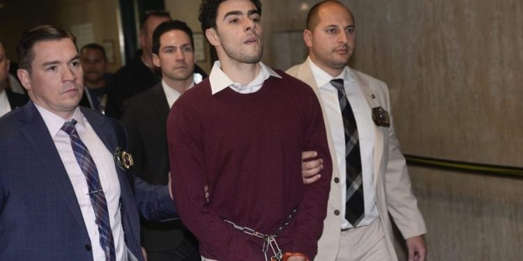 Bondi instructs prosecutors to seek death penalty for Luigi Mangione