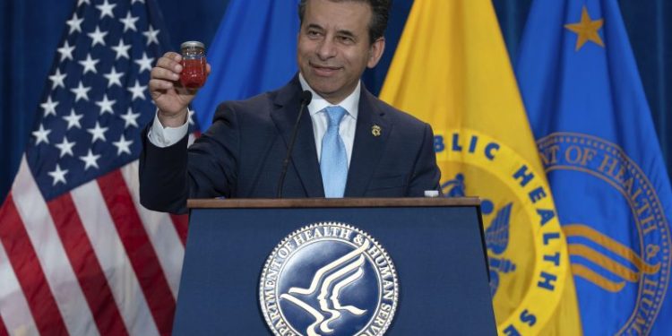 FDA chief says no current plans to restrict mifepristone access