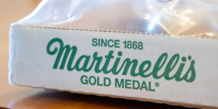 Apple juice distributed in 28 states recalled over potential contamination with toxic compound: FDA