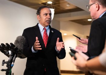 Democrats investigating RFK Jr. bird flu response