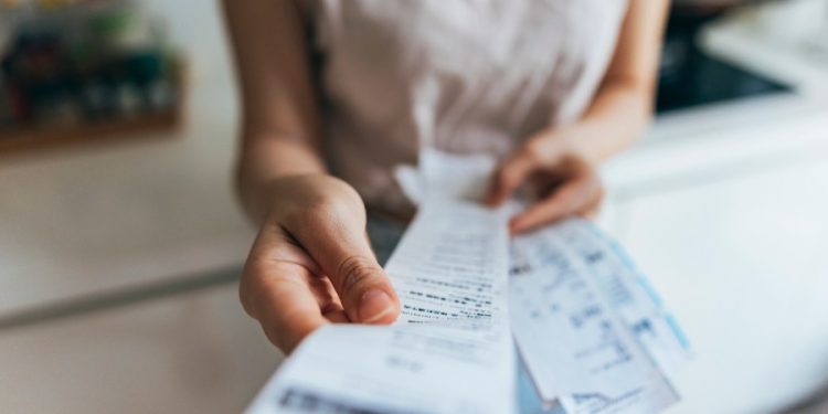 High levels of toxic chemicals found in paper receipts