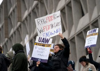 HHS reinstates fired workers responsible for coal miner health protection