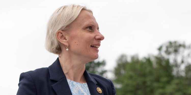 GOP rep says US won’t ‘survive’ if it’s not put on a ‘sustainable fiscal paths’