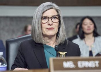 Axelrod: Ernst response to Medicaid remarks ‘insensitive,’ ‘politically stupid’