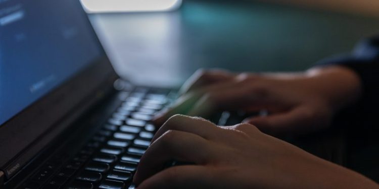 Teens with ‘addictive’ phone use more likely to be suicidal: Study