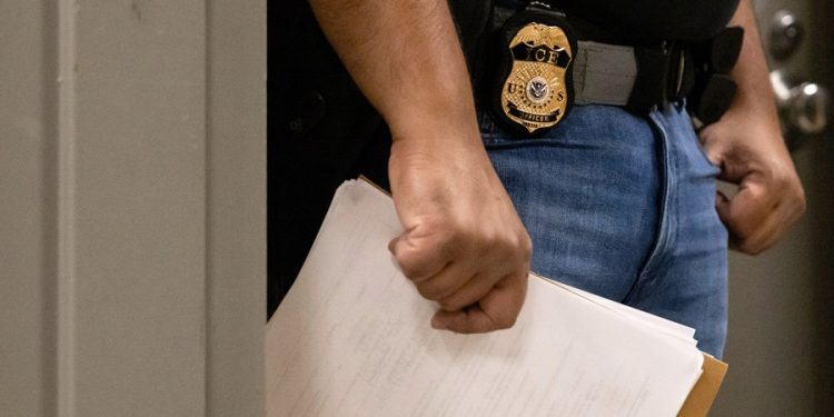 Health care workers on alert for ICE raids in hospitals