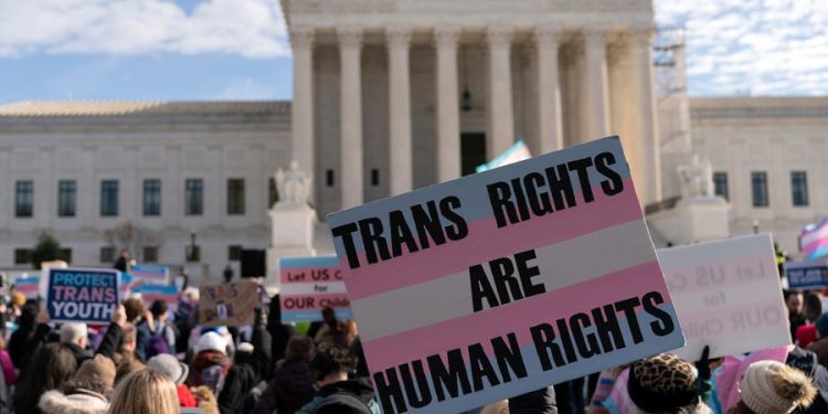 Kaiser Permanente to pause gender-affirming surgeries for patients younger than 19