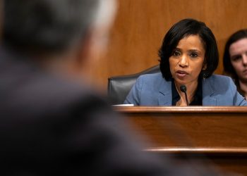 New bill outlines federal grants for uterine fibrosis in bipartisan health push