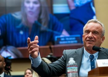 RFK Jr. signs recommendation to remove thimerosal from flu vaccines