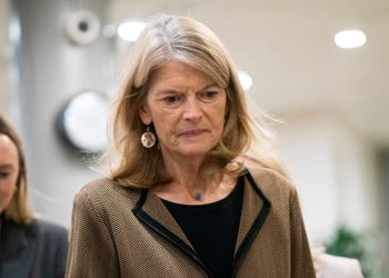 GOP leaders looking to expand enhanced Medicaid matching rate to woo Murkowski