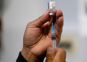 FDA could make it harder to get young kids a COVID shot