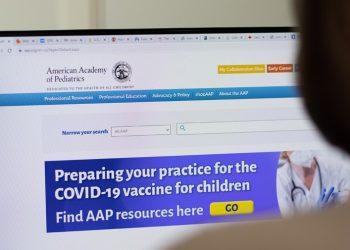 Doctors take on RFK Jr. on back-to-school COVID vaccines 