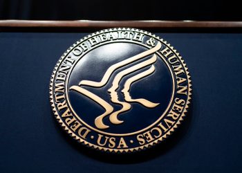 Hundreds of HHS staff call on Kennedy to stop misinformation in wake of CDC shooting