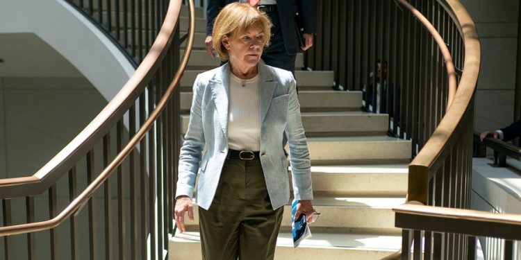 Minnesota senator tells RFK Jr. ‘stop peddling bulls—‘ on mass shootings