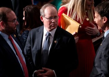 Murphy urges Congress to extend Medicare coverage for telehealth