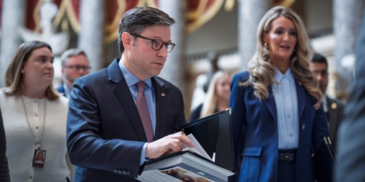 GOP struggles to avoid ObamaCare boomerang amid shutdown