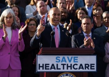 Democrats introduce discharge petition to force vote on extension of ObamaCare subsidies