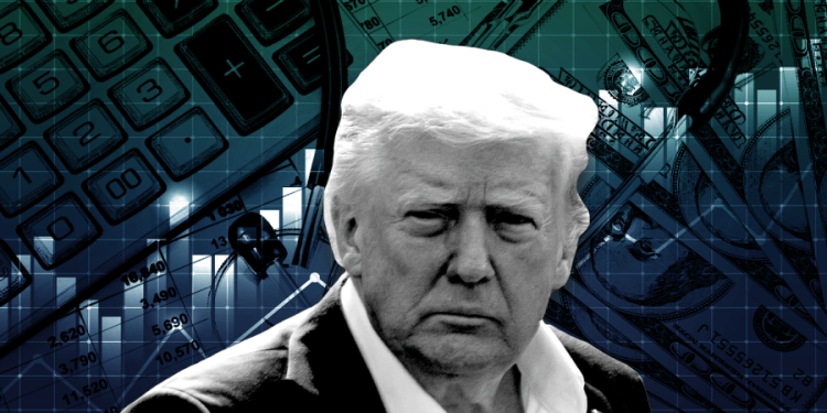 Trump takes populist turn against health insurers  